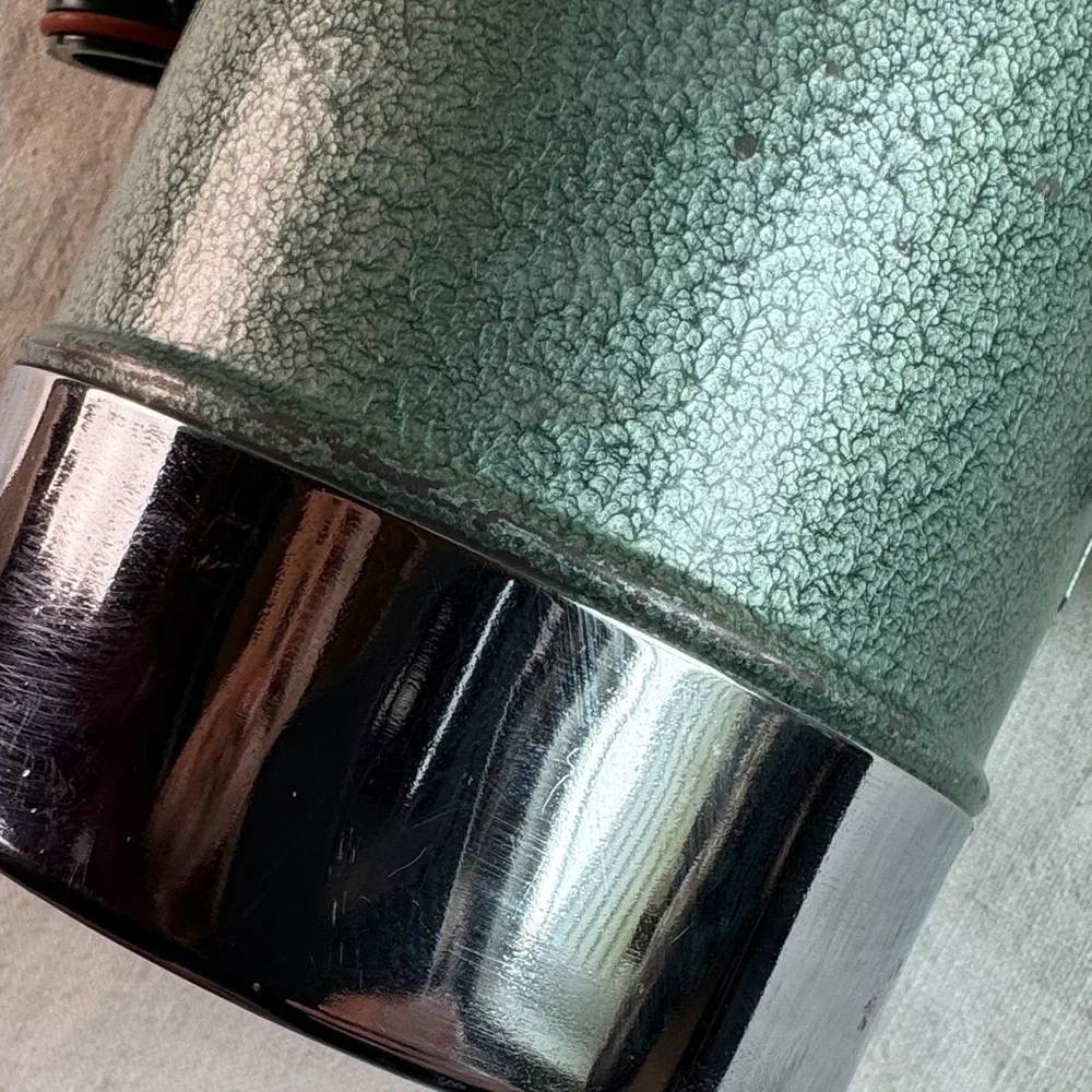 Vintage Aladdin Stanley Hammertone Green Insulated Thermos with Silver Accents - Picture 8 of 15